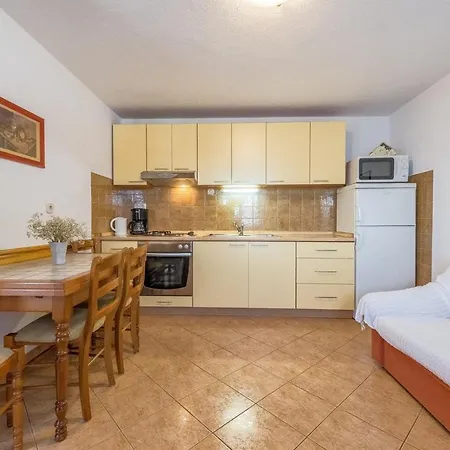 With Parking Space Mastrinka, Ciovo - 2050