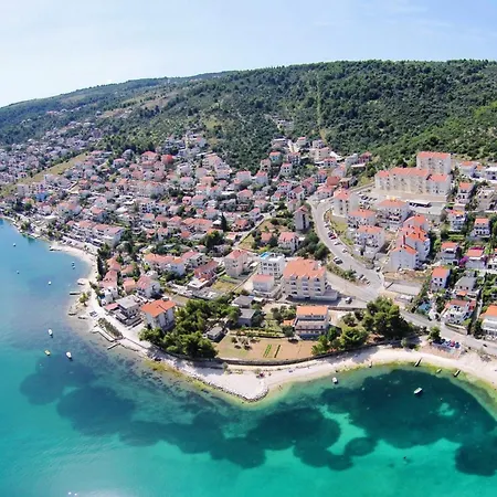 Apartment With Parking Space Mastrinka, Ciovo - 2050 Trogir