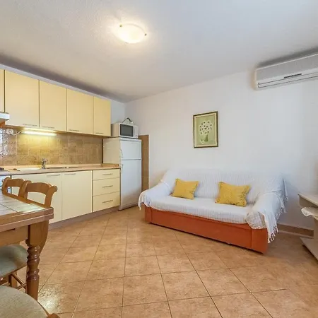 With Parking Space Mastrinka, Ciovo - 2050 Apartment Trogir